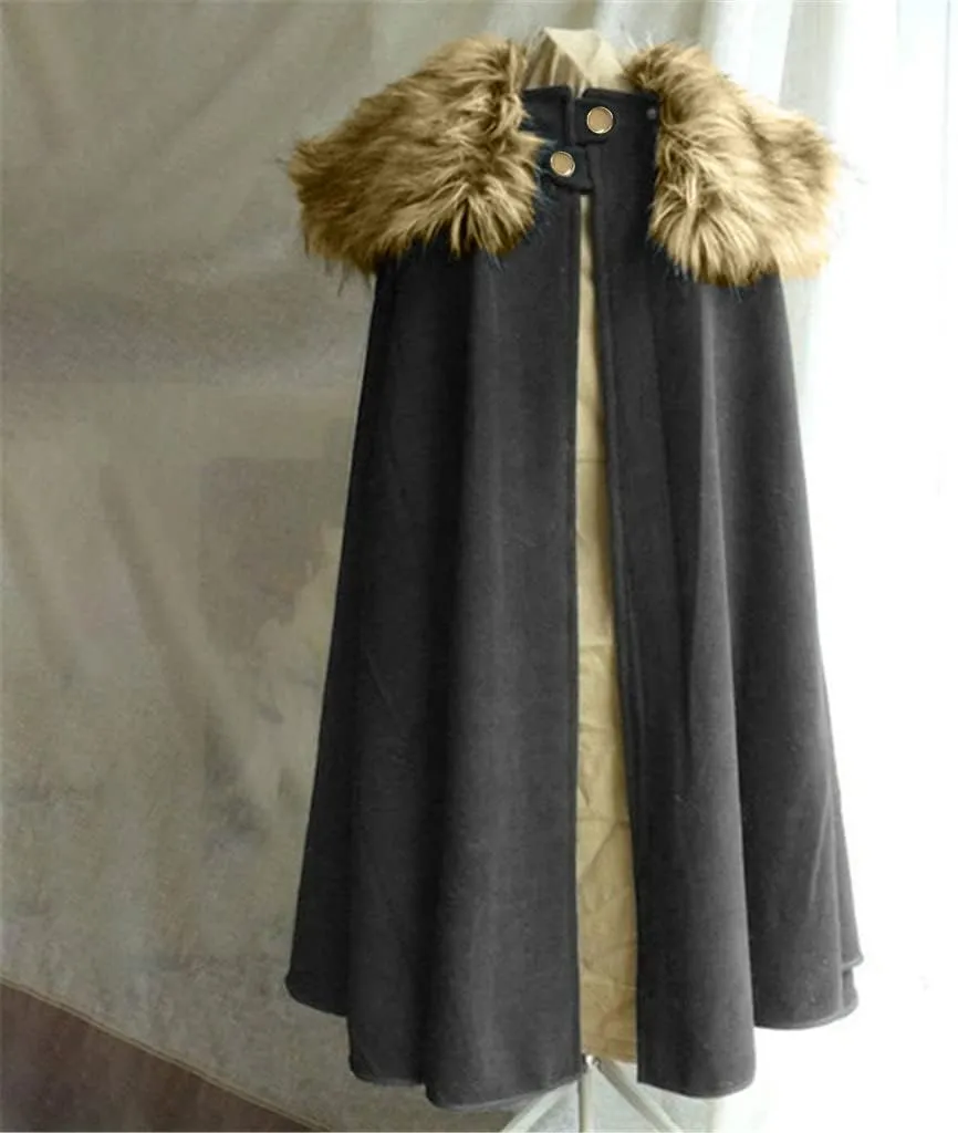 Cloak Coat for Women Fur Shawl Cloak Medieval Renaissance Faux Fur Kings Cape with Fur Halloween Cosplay Cloak