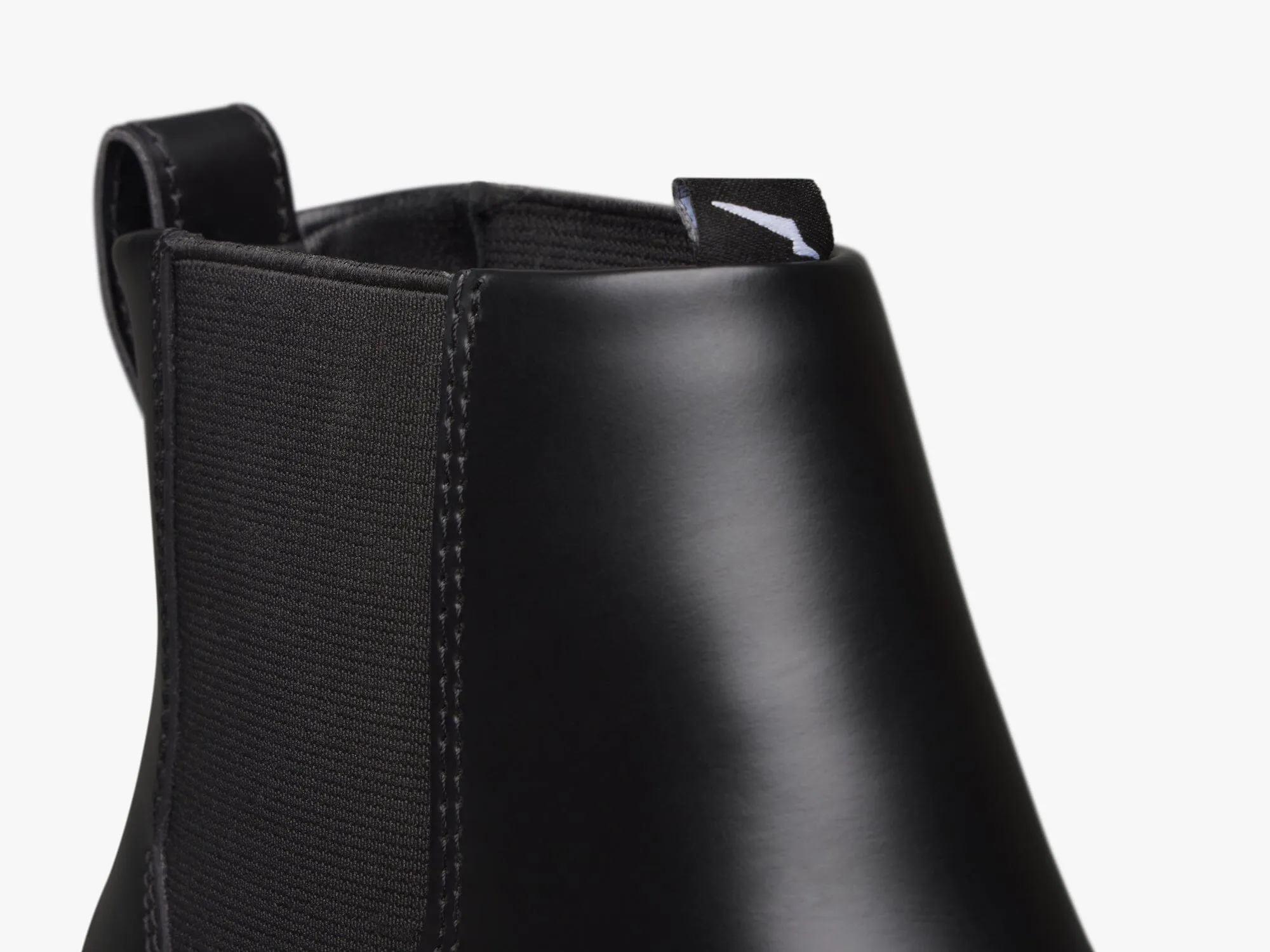 Closer Chelsea Boot
