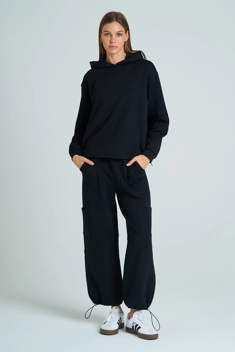 DRAWSTRING HOODIE