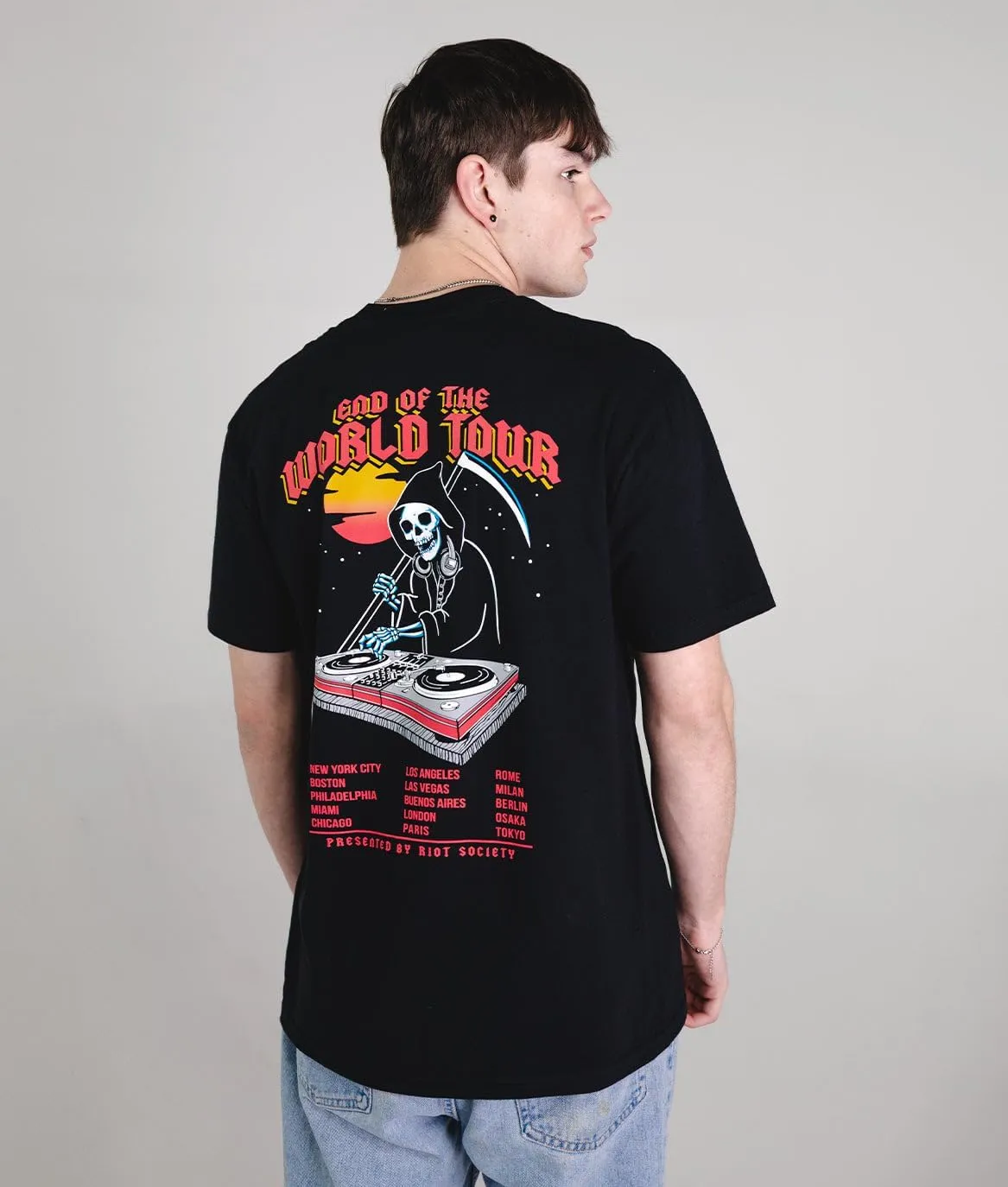 Riot Society Men's Short Sleeve Graphic and Embroidered Fashion T-Shirt