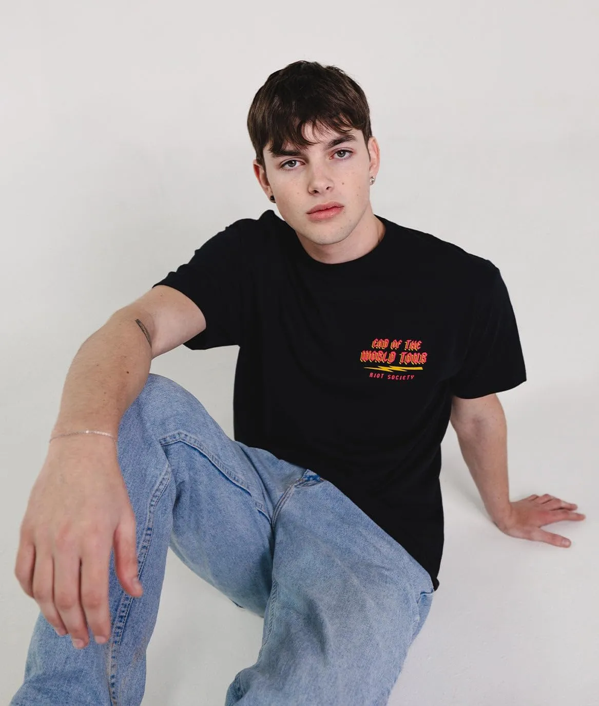 Riot Society Men's Short Sleeve Graphic and Embroidered Fashion T-Shirt