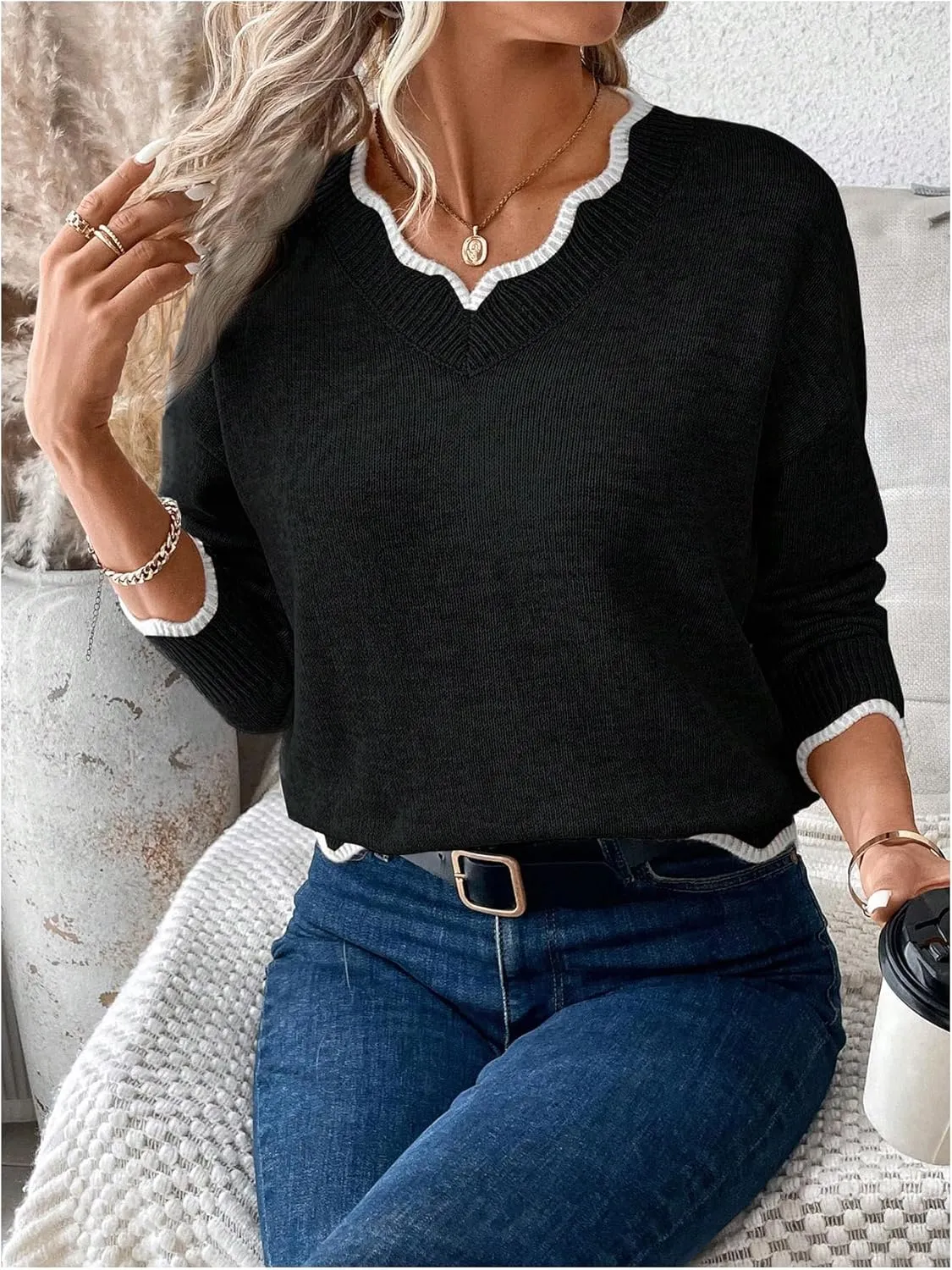 SHENHE Women's V Neck Pullover Sweater Scallop Trim Drop Shoulder Loose Casual Knit Sweater