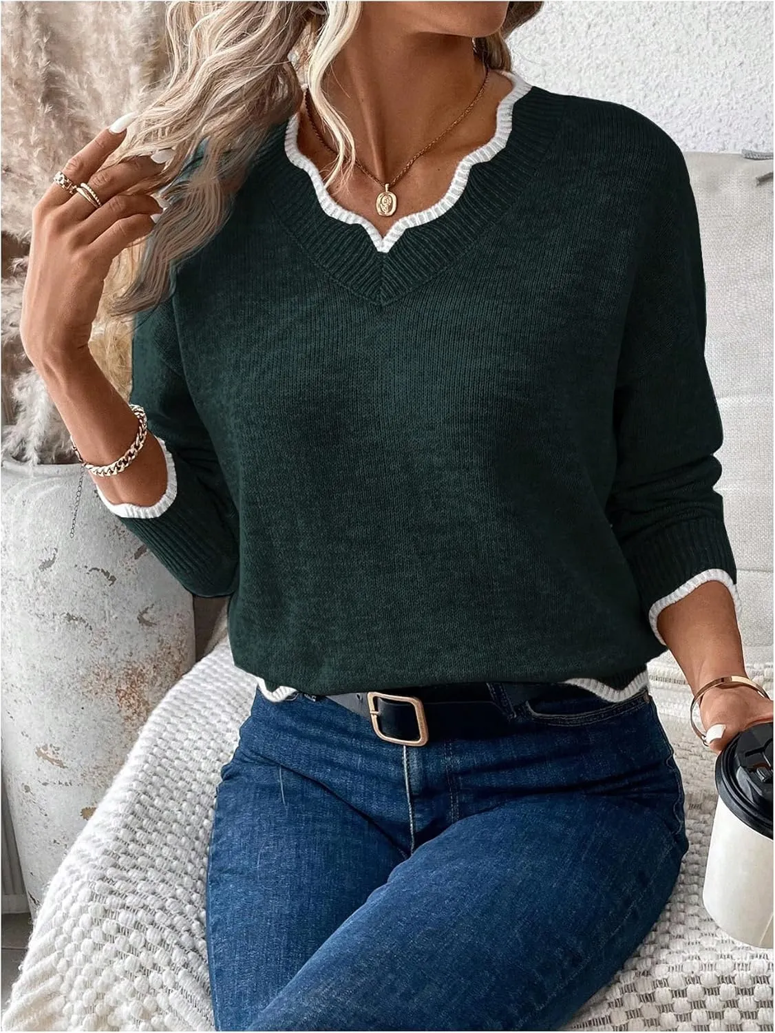 SHENHE Women's V Neck Pullover Sweater Scallop Trim Drop Shoulder Loose Casual Knit Sweater
