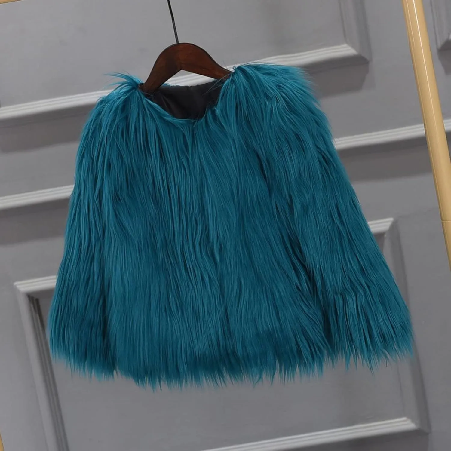 Winter Jackets for Women Open Front Faux Fur Coat Womens Fringe Jacket Fluffy Cardigan Long Sleeve Outwear Shaggy Jacket