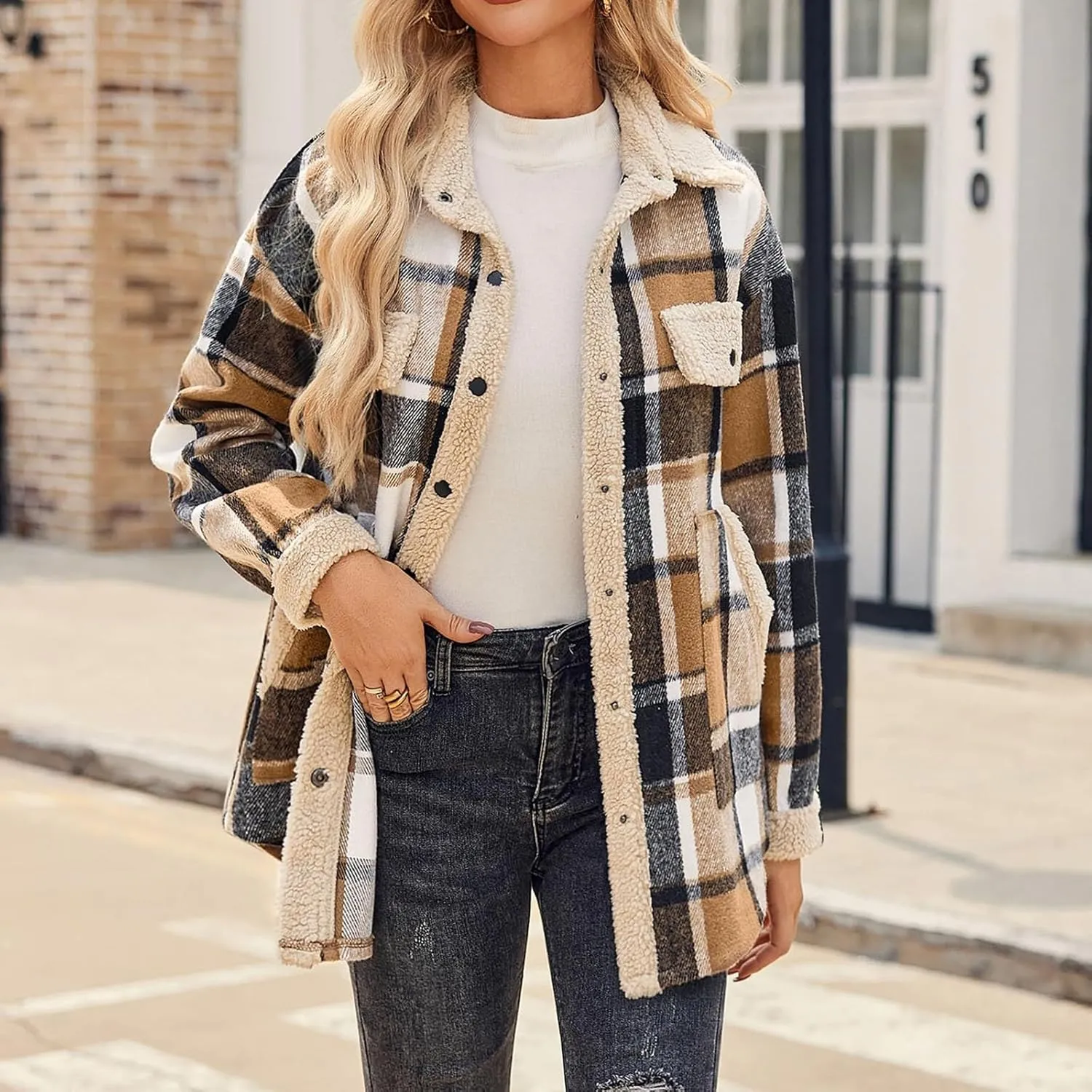 Women's Fuzzy Fleece Lined Jacket Flannel Sherpa Plaid Shacket Jackets Fall Winter Button Down Long Sleeve Coat