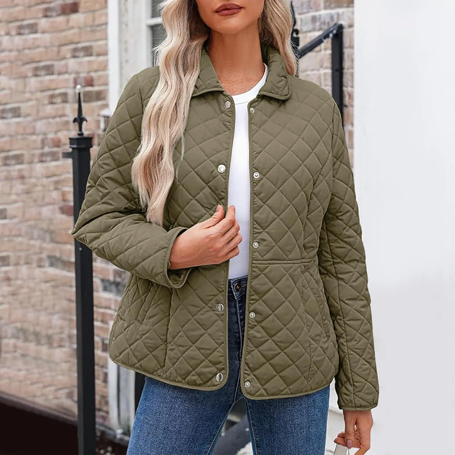 Womens Quilted Jackets Lightweight Casual Long Sleeve Button Down Lapel Puffer Coat Fall Winter Solid Color Warm Top